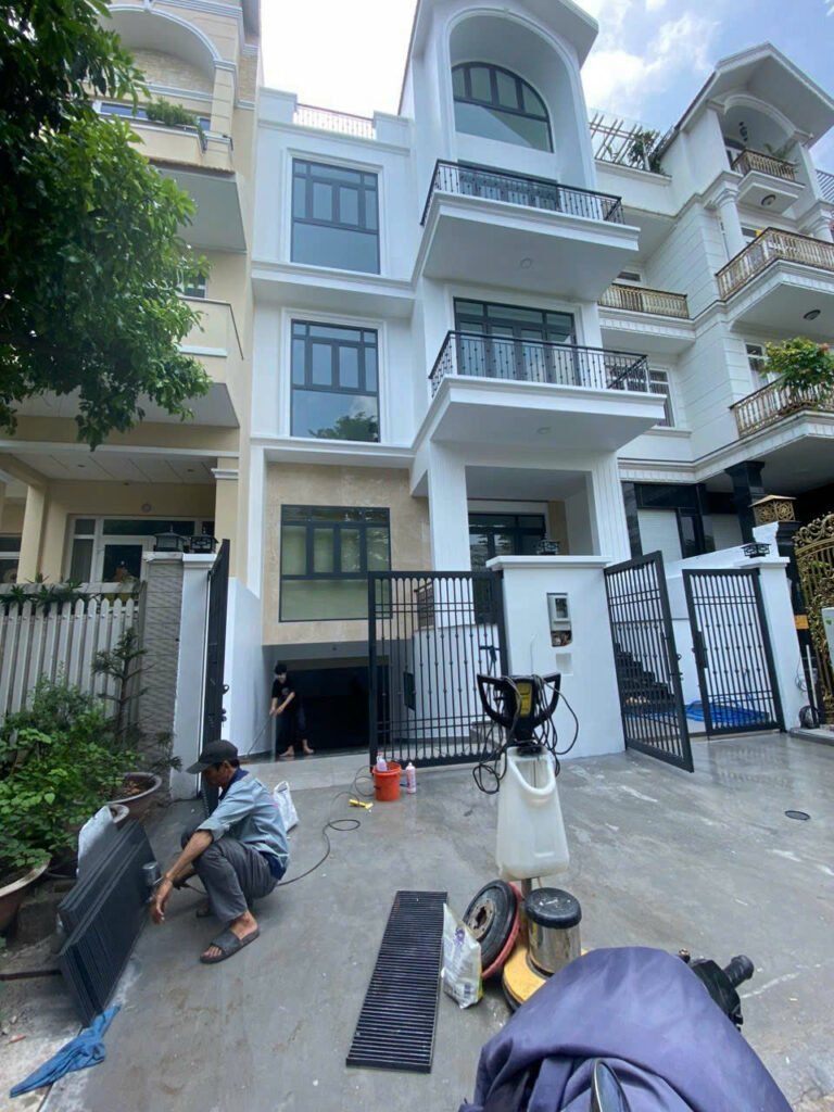 Vệ Sinh Biệt Thự Villa Tại TP.HCM, Sạch Kỹ Theo Từng Khu Vực