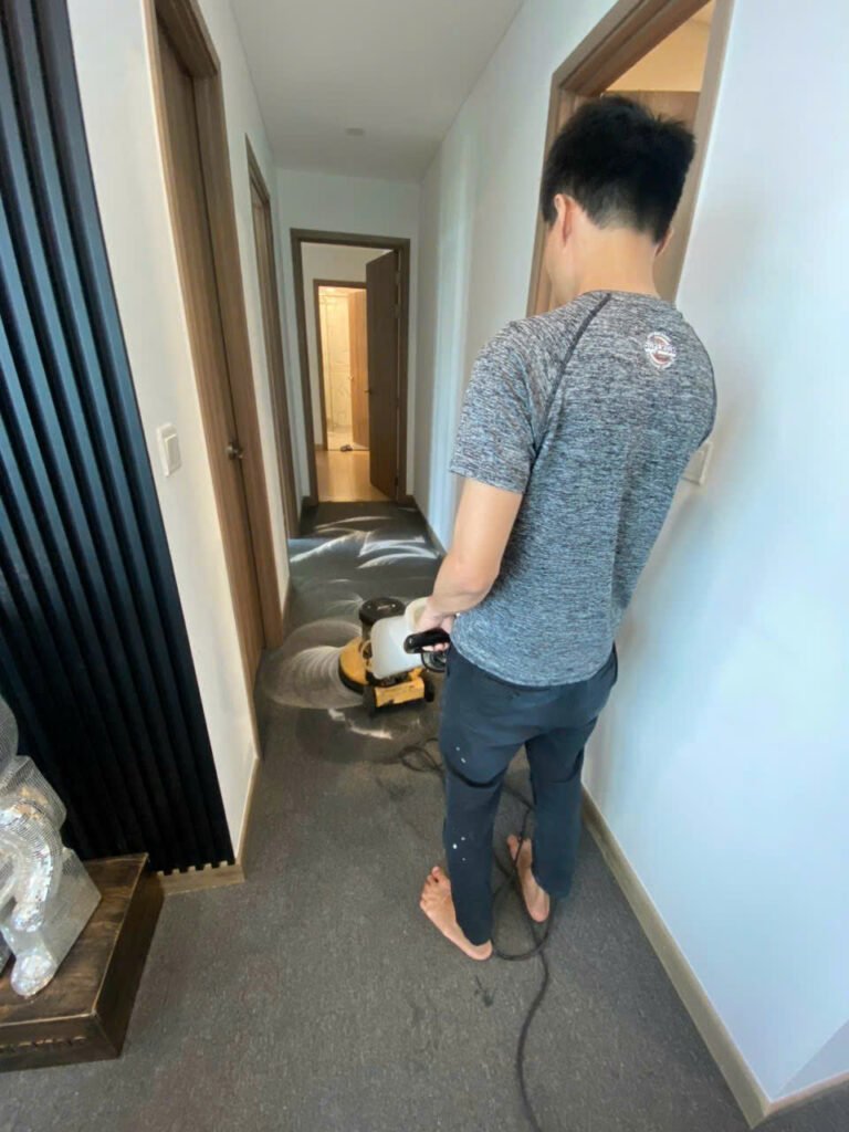 Hình ảnh tâm đức vệ sinh căn hộ