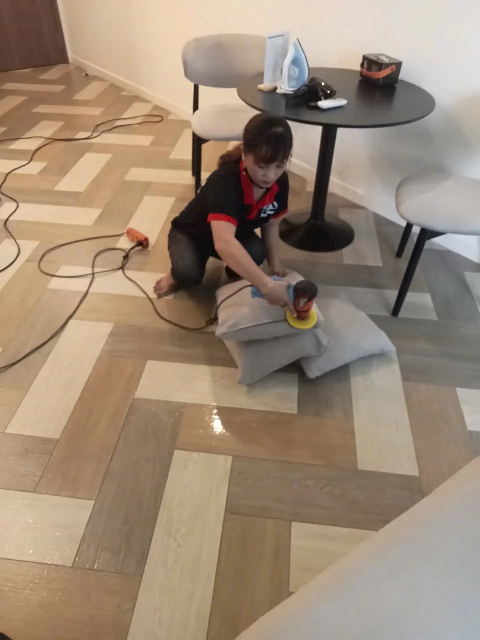 máy giặt sofa phun hút hơi nước nóng làm sạch sâu