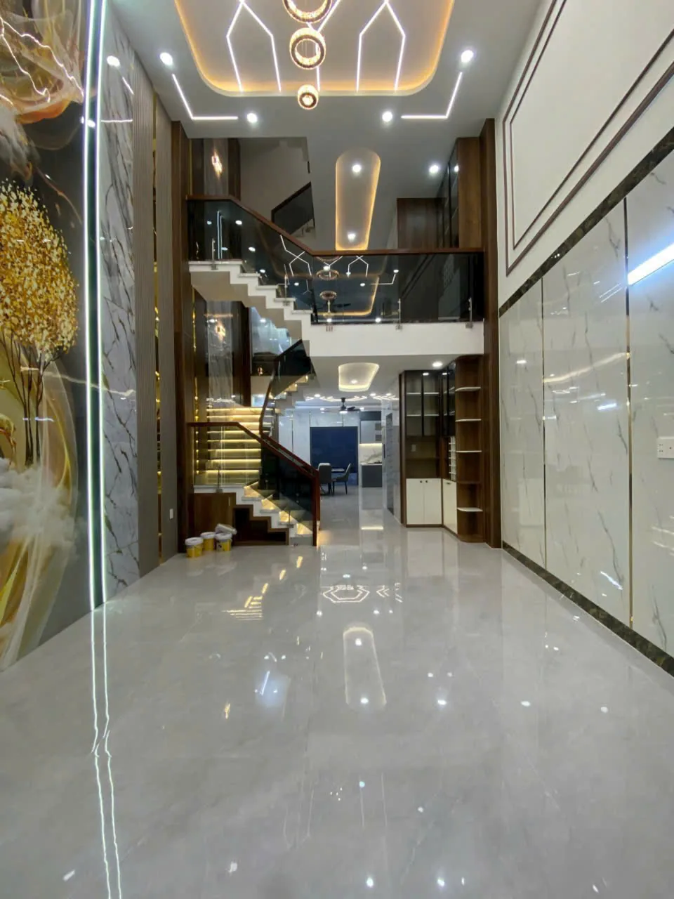 phòng khách nhà cửa Cộng Hòa Tân Bình sau vệ sinh